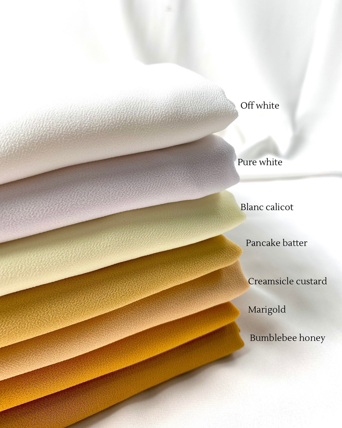 ANGGUNZARA’s Signature - Premium Kate.
It gives you plenty of freedom to style it however way you want to ˖ ࣪⊹𐙚
𐙚 Unique custom shape - Oval & Curved Edge
𐙚 Beautiful drapes
𐙚 Flowy
𐙚 Easy to style
𐙚 Neat babyseam finishing
𐙚 More coverage
𐙚 Minimal ironing
Material: High Quality Georgette Chiffon
Measurement: 2m x 0.7m
ꨄ︎COMBO 3 for RM100. Voucher code: COMBOPK ꨄ︎
Purchase Thru:
✨Website: https://www.anggunzara.com/product-category/premium-kate/
✨Shopee : https://shopee.com.my/anggunzara.os
✨Whatsapp: wasap.my/60104595525
✨Official Agents : @miminadiya @anggunzara_teganu @anggunzara.bymuny