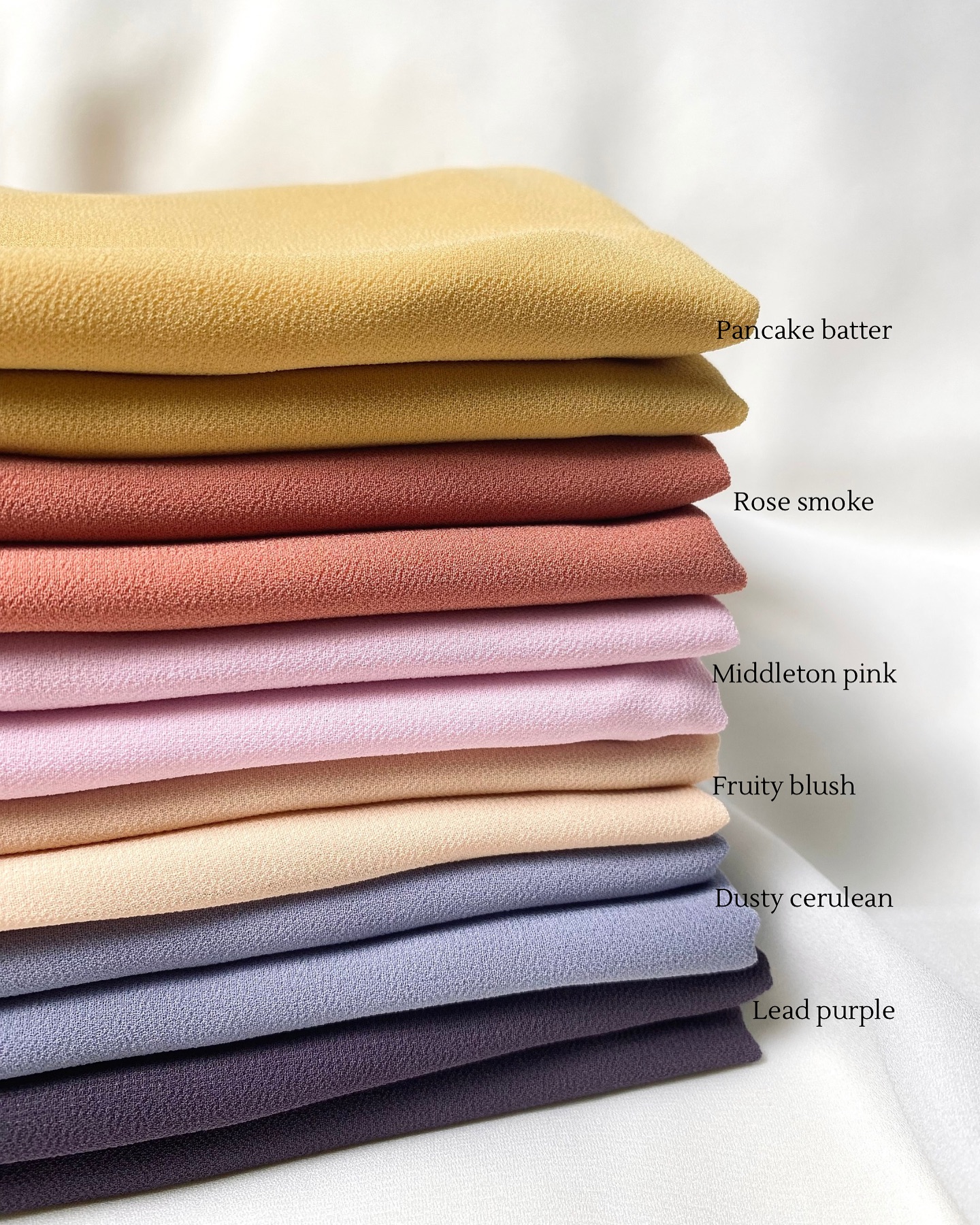 ANGGUNZARA’s Signature - Premium Kate.
It gives you plenty of freedom to style it however way you want to ˖ ࣪⊹𐙚
𐙚 Unique custom shape - Oval & Curved Edge
𐙚 Beautiful drapes
𐙚 Flowy
𐙚 Easy to style
𐙚 Neat babyseam finishing
𐙚 More coverage
𐙚 Minimal ironing
Material: High Quality Georgette Chiffon
Measurement: 2m x 0.7m
ꨄ︎COMBO 3 for RM100. Voucher code: COMBOPK ꨄ︎
Purchase Thru:
✨Website: https://www.anggunzara.com/product-category/premium-kate/
✨Shopee : https://shopee.com.my/anggunzara.os
✨Whatsapp: wasap.my/60104595525
✨Official Agents : @miminadiya @anggunzara_teganu @anggunzara.bymuny